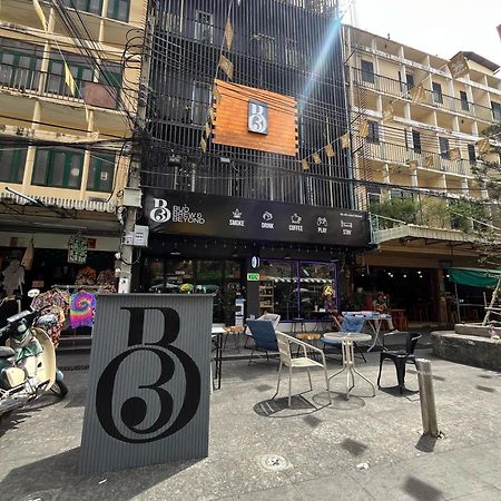 Bud Brew Beyond Dispensary And Hotel Bangkok Ngoại thất bức ảnh